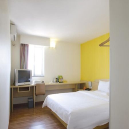 7 Days Inn Guangzhou Jiangnanxi Metro Branch Eksteriør billede